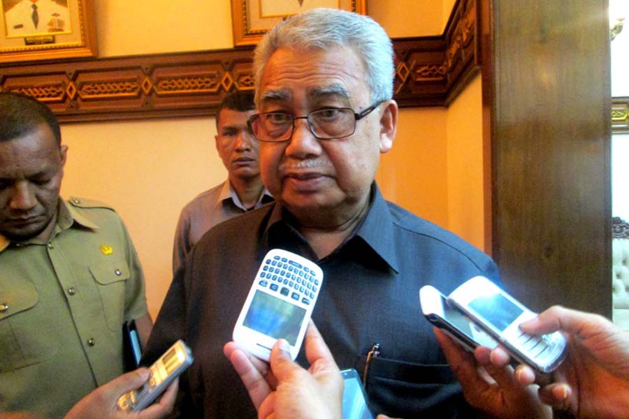 Gubernur Zaini Tak Setuju Kepala Daerah Dipilih DPRD